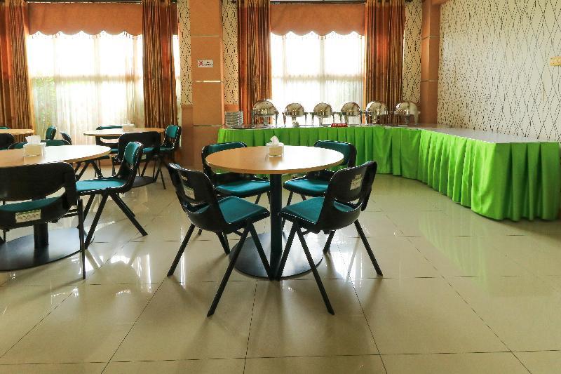 Greensa Inn Sorabaya Extérieur photo