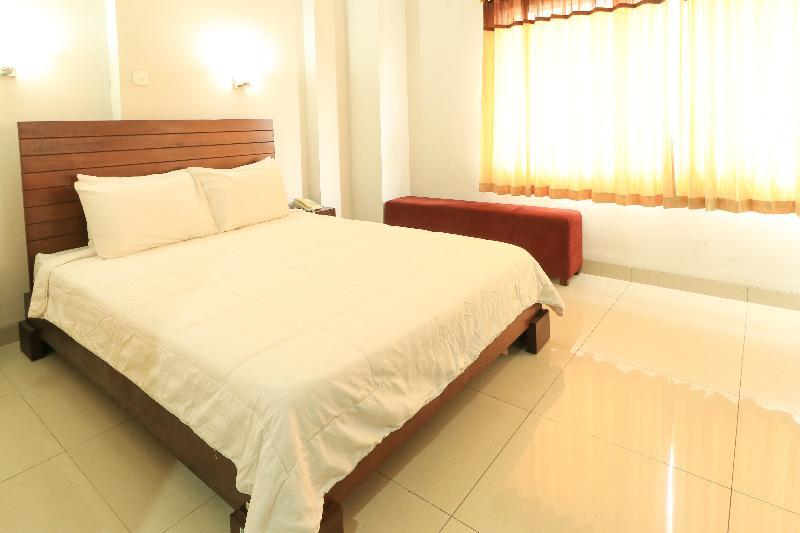 Greensa Inn Sorabaya Extérieur photo